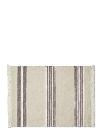 Arles Place Mat 36X50 Cm W/Fringes - 2 Pack Home Textiles Kitchen Textiles Placemats Green Compliments