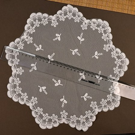 Broderad bordsduk i mjölksilke, broderad spetsunderlägg, bordstablett, cirkelformad dekoration, fotorekvisita