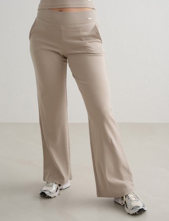 aim ́n Ease Ribbed Wide Pants - Beige - L