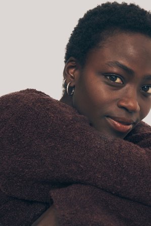 NA-KD - 2-pak runde øreringer med rhinestones - Smykker - Sølv - One Size