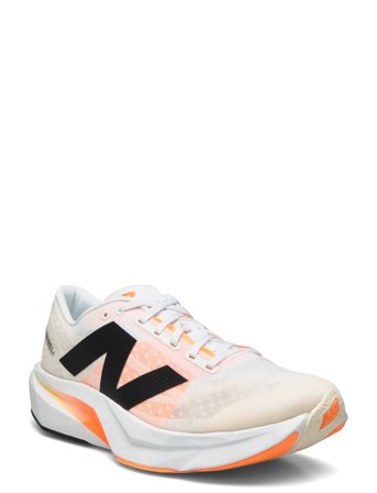 New Balance | New Balance Fuelcell Rebel V4 | 41.5