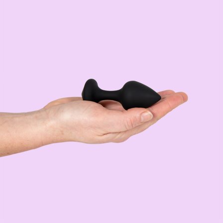 Vuxen: The Best Silicone Beginner Plug Black Small