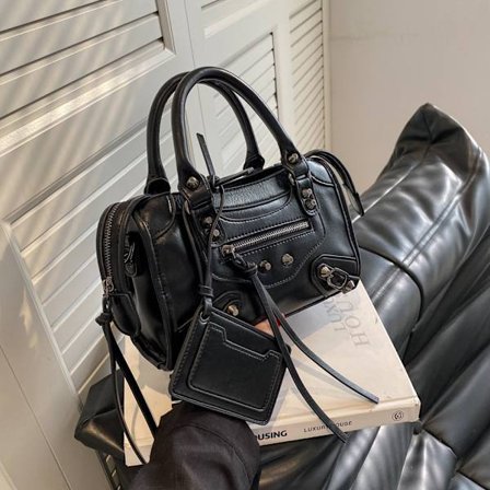 Vintage Veske Kvinner Ny Luksus Kvalitet Mykt Lær Håndveske Kvinne Casual Damer Skulder Shopping Pakke Mobiltelefon Veske Jente Black-WELLNGS