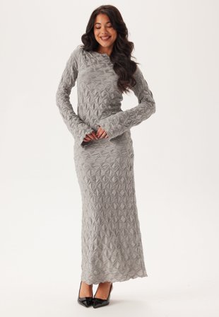 BUBBLEROOM-Structure Long Sleeve Midi Dress-L