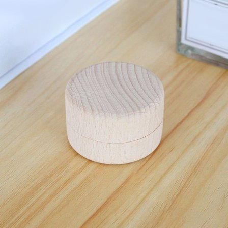 Puinen laatikko korurasia 5x3,5cm