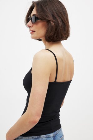 NA-KD Thin Basic Strap Singlet - Basic toppe - Sort - XL