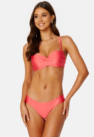 BUBBLEROOM Mila Twisted Bikini Top Coral Klær