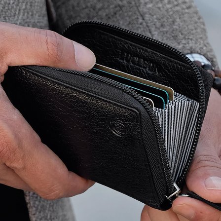 Black California Leather Card Holder for Men - Card Holders