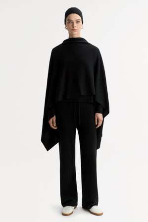 Soft Goat - Knitted scarf - Schal aus Kaschmir - One Size - Black