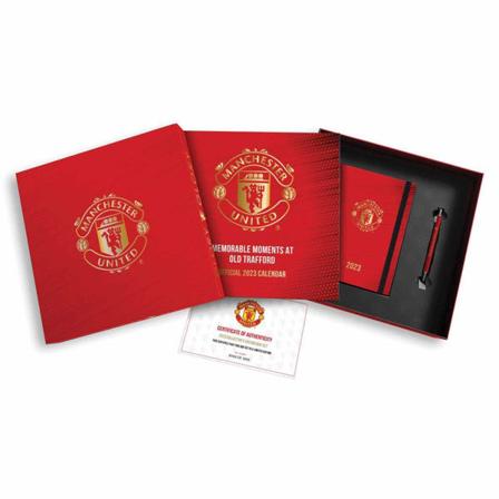 Manchester United Fc 2023 Väggkalender Set One Size Röd