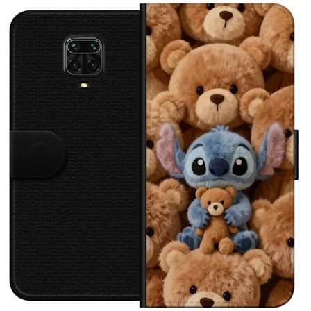 Kompatibelt Lommeboketui til Xiaomi Redmi Note 9S Stitch omgitt av brune teddybjørner med en liten teddybjørn i fanget i en søt og koselig kawaii-desi