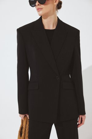 NA-KD - Maxi Hourglass figursydd blazer - Lang Blazers - Svart - EU 40