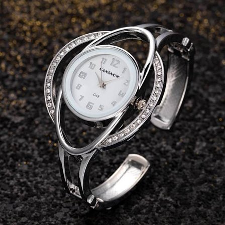 Lyxiga Damklockor Kristall Mode Quartz Diamant Armband Dam Armbandsur Guld Silver Gåva till Flickvän Montre Femmes