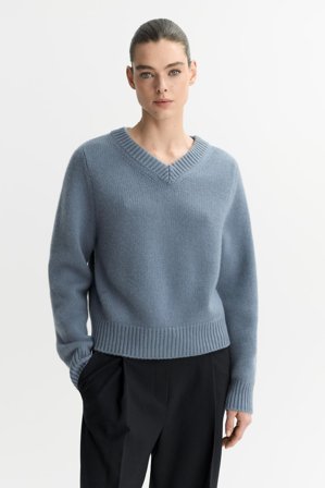 Soft Goat - Chunky v-neck - Women cashmere sweater - M - Retro Blue