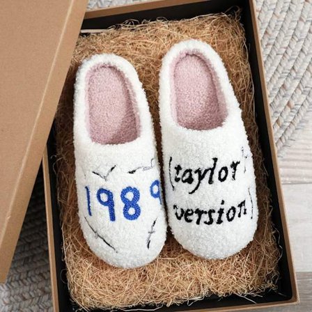 1989 Taylor's Style Tøfler Dame Fuzzy Komfortable Sko Taylor Swift Versjon Swifties Måke Morsomme Sko Gave til Henne—yux