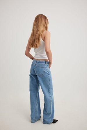 NA-KD - Jeans med lavt liv - Low waist jeans - Blå - EU 44