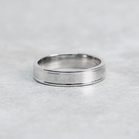 Förlovningsring Oxel, 18K Vitguld - Förlovning- och vigselringar