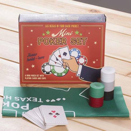 Kirjoituspöytäpokeri