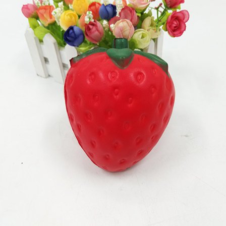 Søt Jordbær Anti-Stress Myk Løfte Dekompresjonsleke Harpiks Håndverk Ornament Ornament 11.2cm*9.2cm Rød