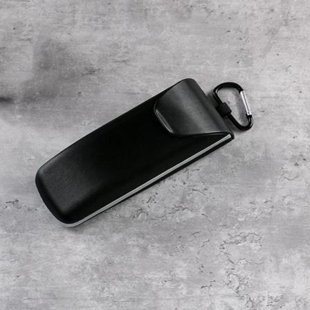 Case aurinkolasikotelo MUSTA black