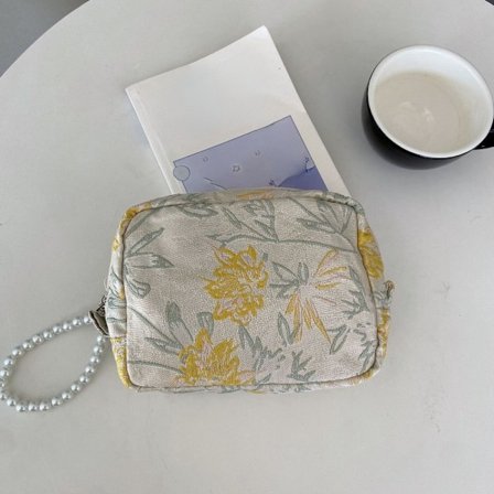 Kosmetiikkalaukku naaraskytkin 2 2