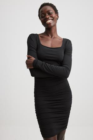NA-KD Party Robe à col carré - Robes courtes - Noir - Medium