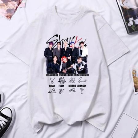 Stray Kids Painettu Naisten T-paita Miesten Ylisuurinen Rento Lyhythihainen T-paita Harajuku Unisex Tees Toppar Vaatteet L3272-valkoinen XXL L3272-