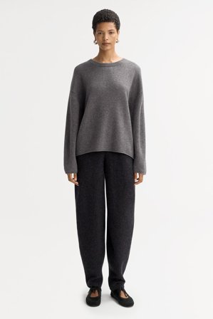 Soft Goat - Relaxed fit crewneck - Kashmirtröja dam - M - Grey
