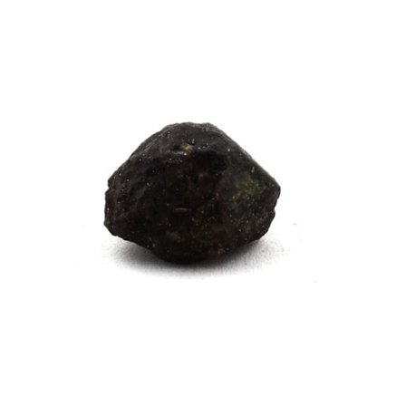 Stenar och mineraler. Granat. 8,56 ct. Skardu-området, Gilgit-Baltistan, Pakistan.