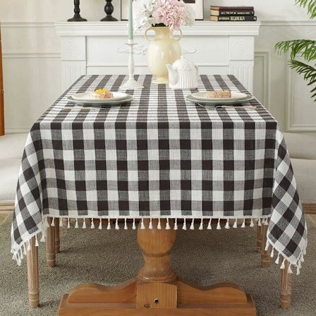 Rutiga bordsduk i bomull och linne, tvättbar med tofsar, svart och vit, 55"