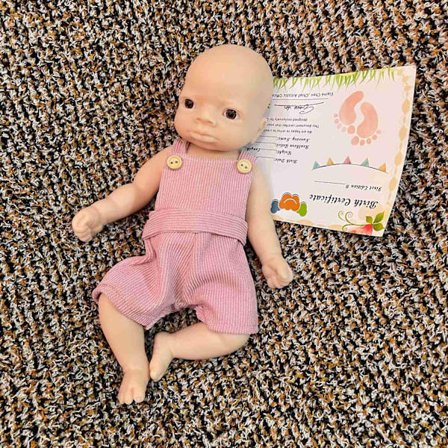 25 cm:n maalaamattomat silikoniset vauvanuket – 8 tyyliä pehmeitä reborn-nukkeja lahjoihin ja keräilyesineisiin