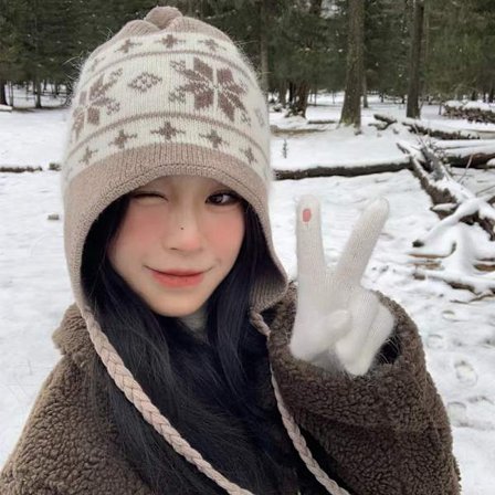 Fair Isle Snøfnuggmønster Flette Lue Høst og Vinter Koreansk Jacquard Strikket Ørevarmere Søt Pelskule Varm Pullover Lue