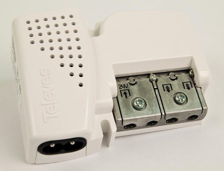 Televes 5796 Virtalähde kaksoislähdöillä, Antennimateriaalit