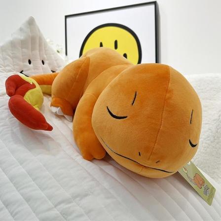 Tyyny - Sleeping Series - Charmander 35cm - Alkuperäinen valtuutettu väärentämisenestotarralla Hy