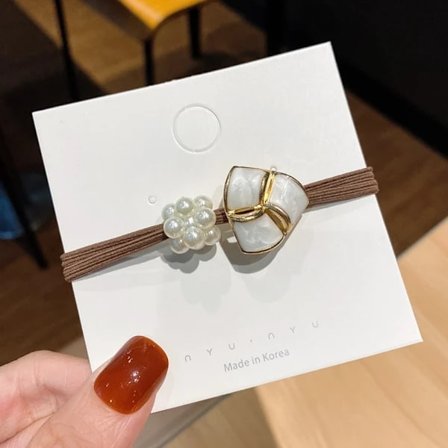 15 st Pärlgummiband VIT vit