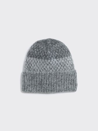 Tine Knit Beanie
