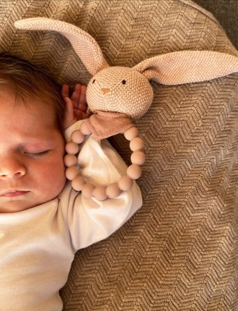 Smallstuff Rattle, Silicone Ring W. Knitted Bunny, Soft Powder - Pink - ONE SIZE 10 cm