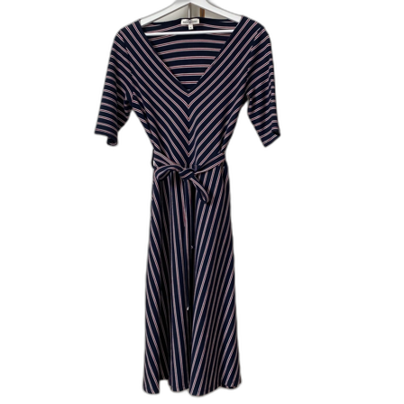 Randig klänning från Hampton Republic