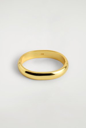 COS Curved Bangle in Gold-coloured - Women