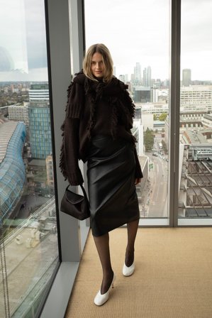 NA-KD Schlauchschal aus Strickware mit Wollanteil - Oversize Pullover - Braun - L