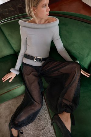 Hanna Stefansson x NA-KD Pantalon en mousseline à ourlet ballon - Pantalons - Noir - EU 36