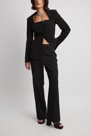 NA-KD Pantalon de tailleur ajusté et évasé à taille mi-haute - Pantalons flare - Noir - EU 38