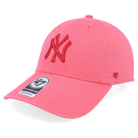 47 Brand - MLB Pink unconstructed Czapka Z Daszkiem - New York Yankees MLB Clean Up Cap Candy Apple Dad Cap @ Hatstore