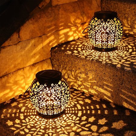 Solar Havelampe, 2 Pak Solar Lampe Udendørs Hængende IP65 Vandtæt Varm Hvid Solar Lanterne til Terrasse Gårdhave Bord Festlig Fest