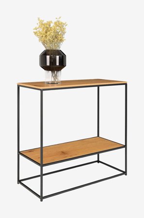 House Nordic - Sivupöytä Vita. Tammimaiset hyllytasot ja musta runko - Ruskea - Apupöydät & sivupöydät - - Homeroom