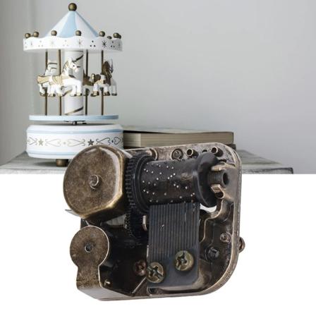 Musikaalinen mekanismiliike Linna taivaalla Vintage Metalli Pronssi Kellonvärkki Musiikkilaatikkoliike DIY Musiikkilaatikko Tarvikkeet