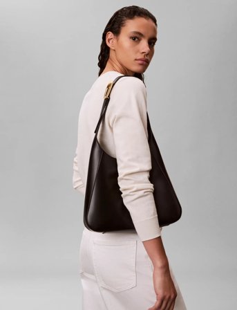 Calvin Klein Hardware Adj Strap Medium Bag - Black - ONE SIZE