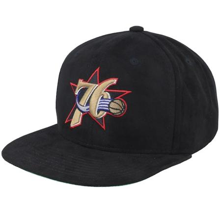 Mitchell & Ness - Philadelphia 76ers Sweet Suede Hwc Black Snapback Snapback Black Cap - NBA @ Hatstore