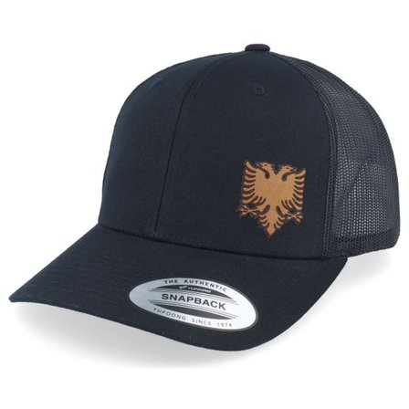 Iconic - Svart trucker Keps - Albanian Small Eagle Patch Black Trucker @ Hatstore