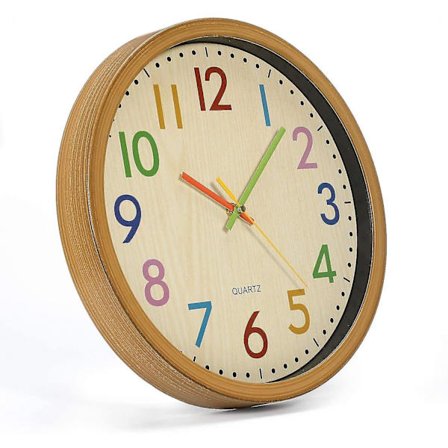 Barnväggklocka, tyst gång och färgglada siffror